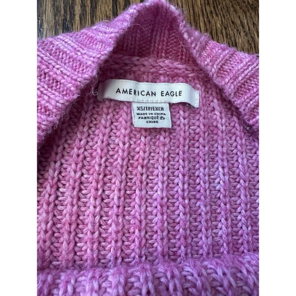 American‎ Eagle Women's Oversized Chunky Knit Pink Crewneck Sweater Size XS EUC - Picture 2 of 8